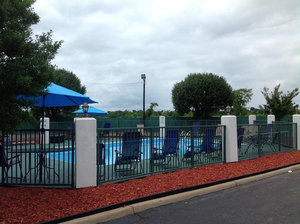 Hallmarc Inn & Suites Of West Memphis Kültér fotó